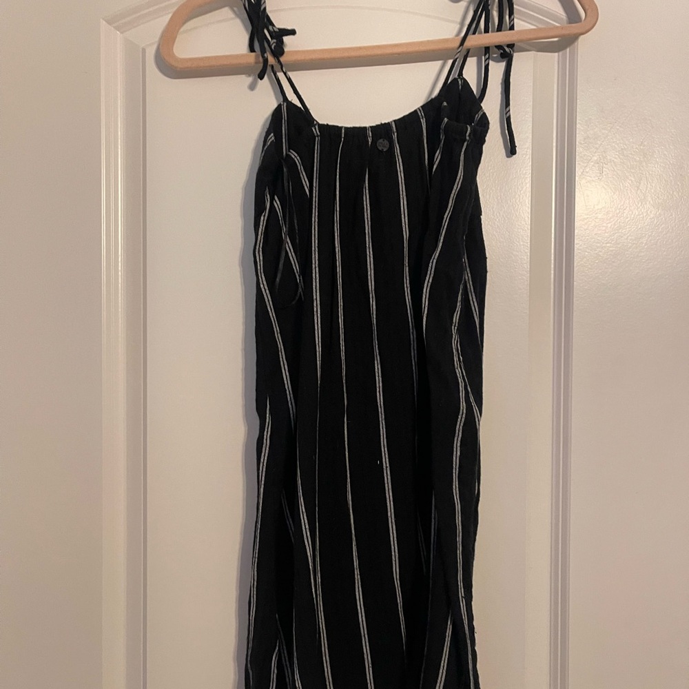 Billabong Black and White Striped Top